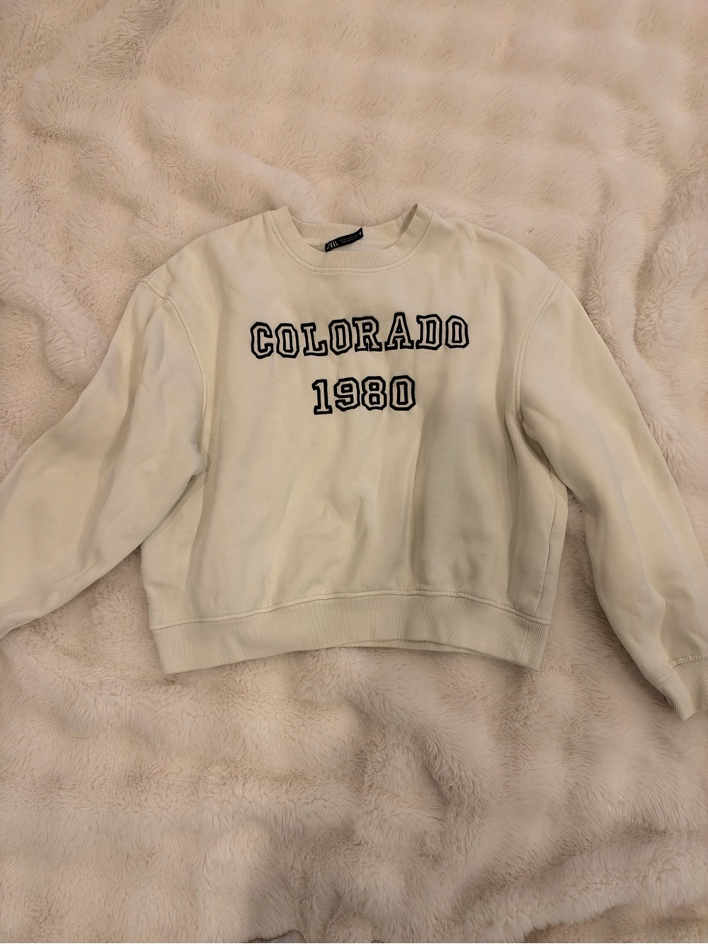 Zara Colorado 1980 Cream Cropped Sweatshirt